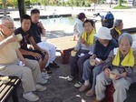 みずいろ公園で日向ぼっこ